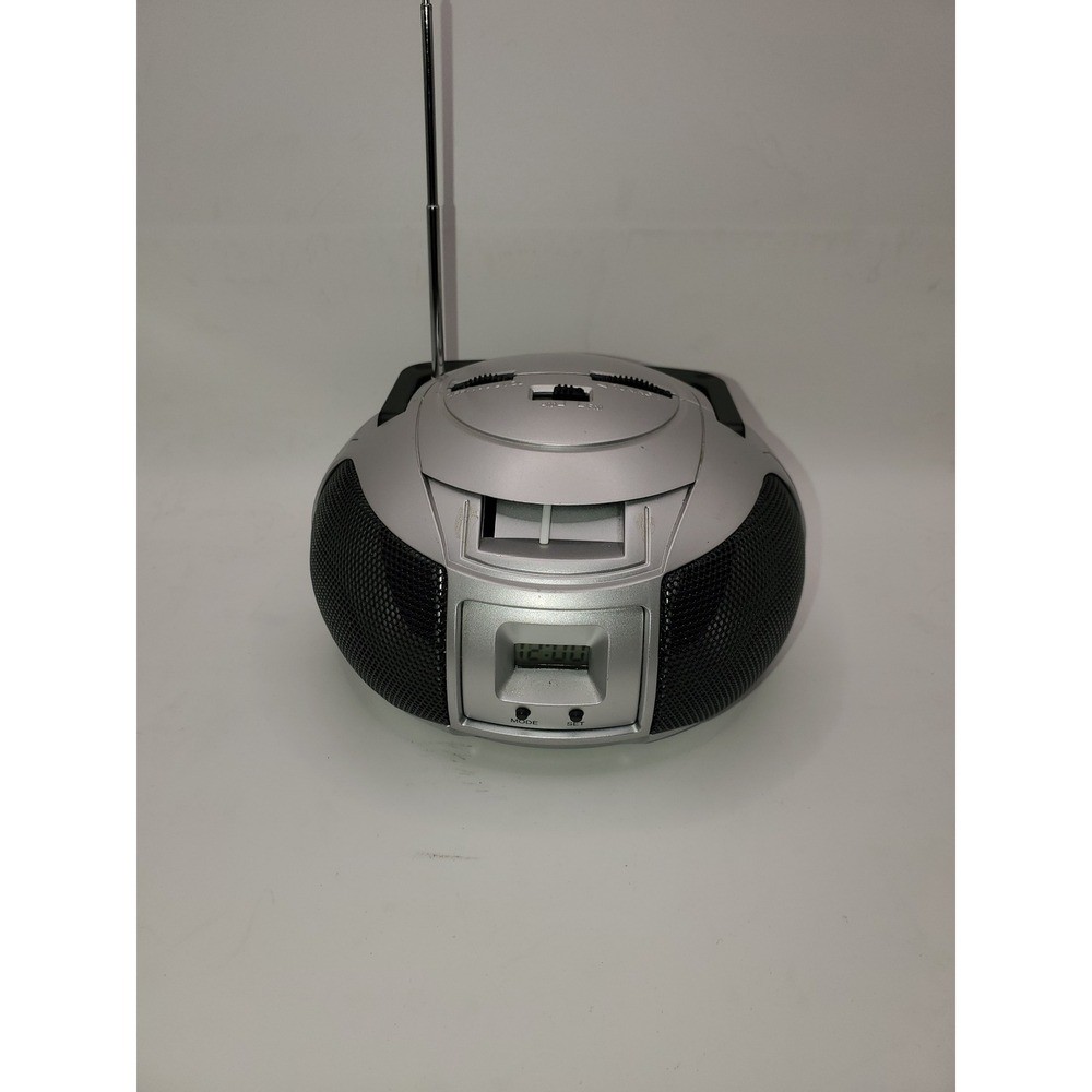 Sentry Vintage Portable AM FM Radio LCD Clock Silver Round Orb Design Handheld